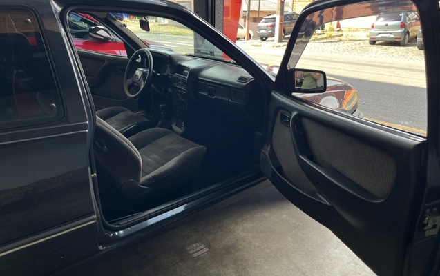 imagem-https://www.socarrao.com.br/sc-vehicle-images-prod/4087426/1790253111075-KP0TJTfKKrnVGqeWW408GZXNB4CJHIlHn7cz.jpg