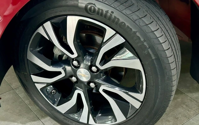 imagem-https://www.socarrao.com.br/sc-vehicle-images-prod/4087814/1790253749433-d1adbd7bcdf94d118a807891b948fedf_1790253449532.jpg