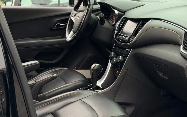 imagem-https://www.socarrao.com.br/sc-vehicle-images-prod/4087850/1790253843076-69436ab51a38eee1d.jpg