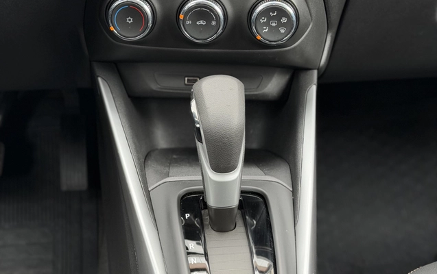 imagem-https://www.socarrao.com.br/sc-vehicle-images-prod/4088044/1790254078152-003_1d26cfe9f01df8d1d152ee0cc16a3957.jpg