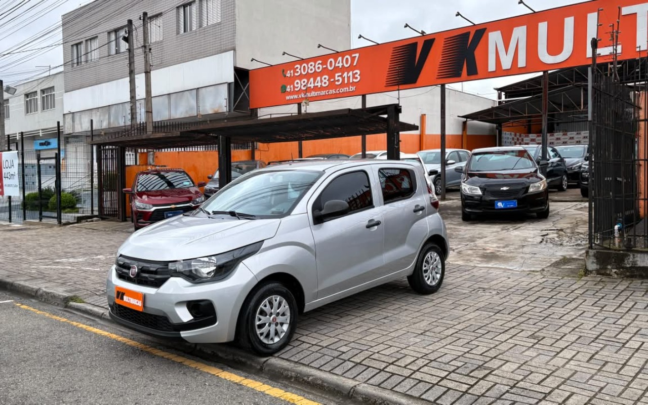 Fiat Mobi 2018 Prata — foto 1 de 3