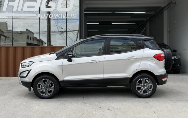 imagem-https://www.socarrao.com.br/sc-vehicle-images-prod/4088079/1790254112170-003_e544cb3fb2699de874fd5ce93c5faa97.jpg