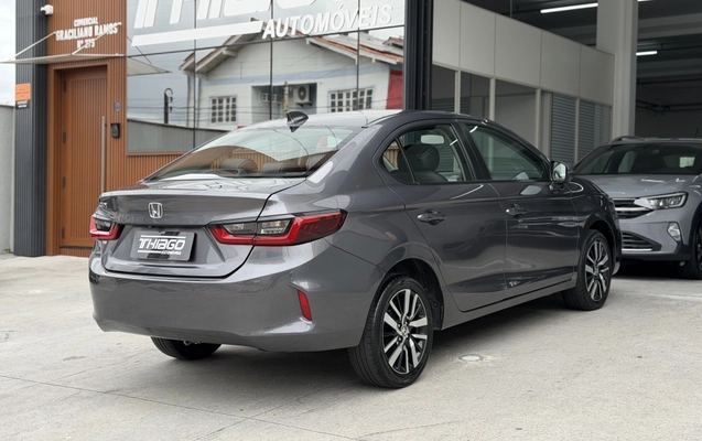 imagem-https://www.socarrao.com.br/sc-vehicle-images-prod/4088089/1790254145764-003_1145fe36395495b13c73efb0fea861d6.jpg