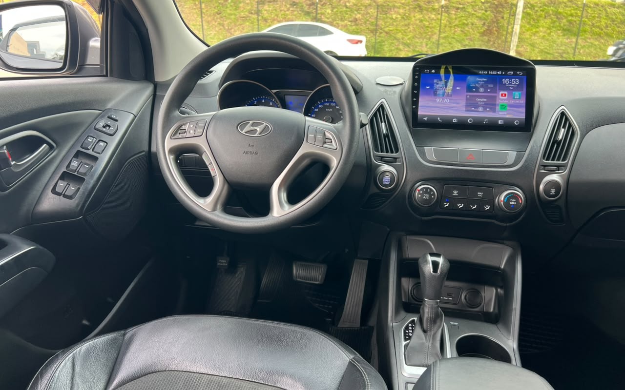 imagem-https://www.socarrao.com.br/sc-vehicle-images-prod/4088246/1790254452133-V2hhdHNBcHAgSW1hZ2UgMjAyNi0wOS0yMiBhdCAxNy4xMC4yMCAoMikuanBlZw.jpeg