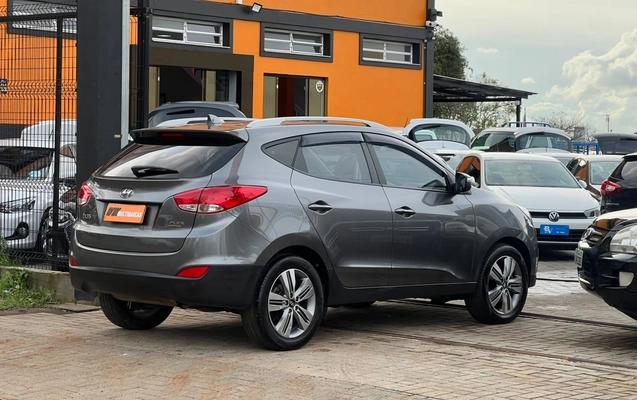 imagem-https://www.socarrao.com.br/sc-vehicle-images-prod/4088246/1790254453593-V2hhdHNBcHAgSW1hZ2UgMjAyNi0wOS0yMiBhdCAxNy4xMC4yMCAoMSkuanBlZw.jpeg