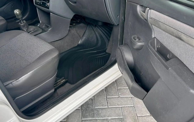 imagem-https://www.socarrao.com.br/sc-vehicle-images-prod/4088438/1790342403132-gb-de430d9.jpg