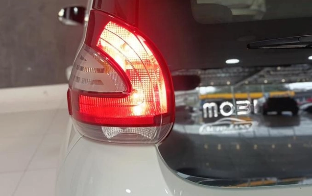 imagem-https://www.socarrao.com.br/sc-vehicle-images-prod/4088442/1790254872047-8438642_17_B_26bd8273d4.jpeg