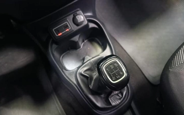 imagem-https://www.socarrao.com.br/sc-vehicle-images-prod/4088442/1790254872064-8438642_1_B_5b9198f0e5.jpeg