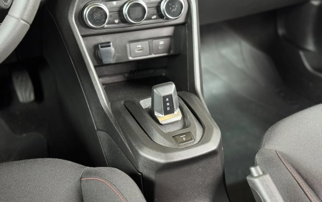 imagem-https://www.socarrao.com.br/sc-vehicle-images-prod/4088502/1790254897150-003_3057d9916670fef55c7ccdf32f4e0405.jpg
