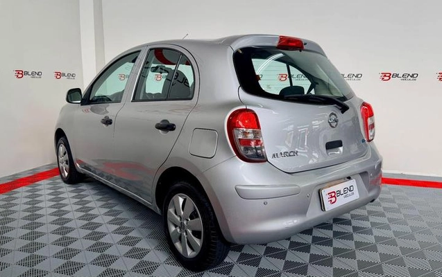 imagem-https://www.socarrao.com.br/sc-vehicle-images-prod/4088506/1790275341730-8508310_4_B_d54fbbc511.jpeg