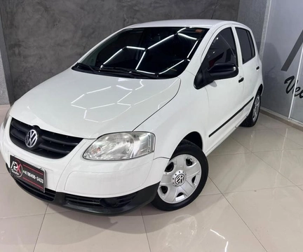 Volkswagen Fox 2009 Branco — foto 1 de 3