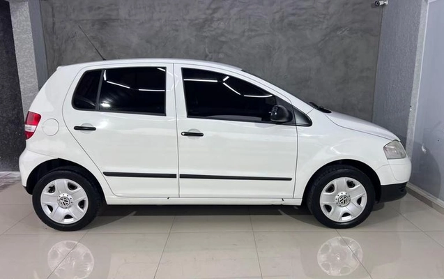 imagem-https://www.socarrao.com.br/sc-vehicle-images-prod/4088655/1790255416645-8471494_5_B_90f43cf22a.jpeg