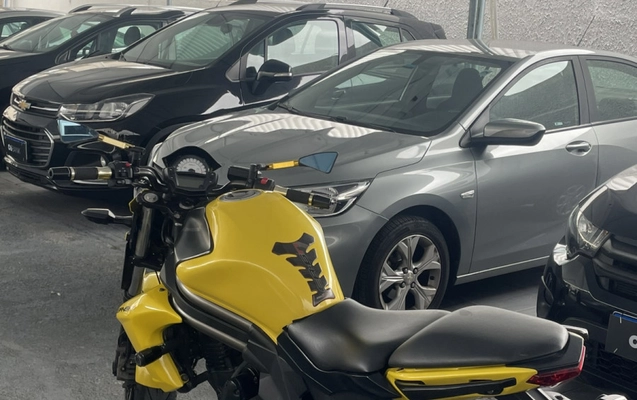 imagem-https://www.socarrao.com.br/sc-vehicle-images-prod/4088884/1791917487689-yZVymancaM0ZYuy8IjPxxZj1Ig63CfwV.jpg