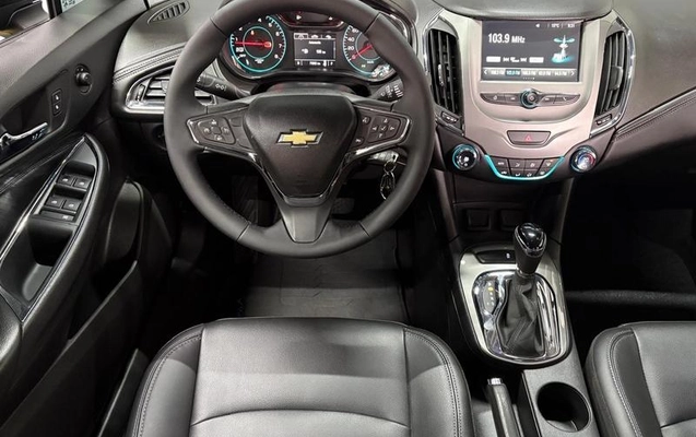 imagem-https://www.socarrao.com.br/sc-vehicle-images-prod/4088963/1790255996955-8476010_8_B_38aeaabef5.jpeg