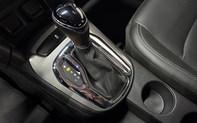 imagem-https://www.socarrao.com.br/sc-vehicle-images-prod/4088963/1790255996960-8476010_0_B_da7013f1ea.jpeg