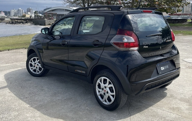 imagem-https://www.socarrao.com.br/sc-vehicle-images-prod/4088977/1790255993458-Pl0Lo7kw7TOTXZqxmpoQBScdDIaVG3p3.jpg