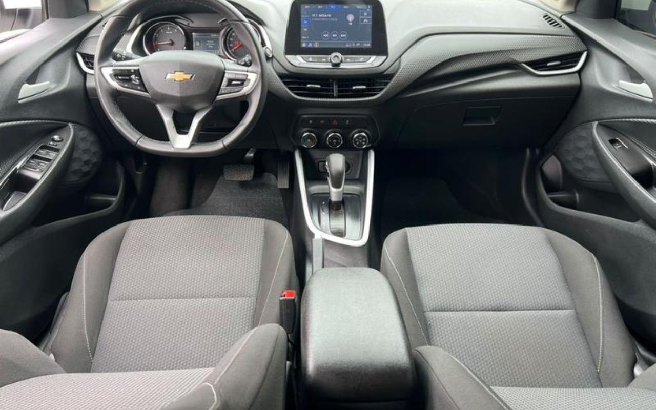 imagem-https://www.socarrao.com.br/sc-vehicle-images-prod/4089024/1790256071432-ODUwMTk3OV84X0JfOGJhNjY1ZWQwOC5qcGVn.jpeg