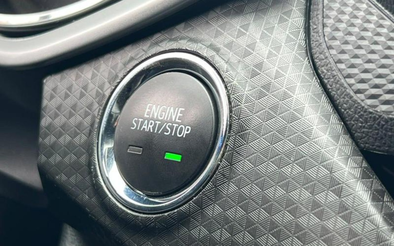 imagem-https://www.socarrao.com.br/sc-vehicle-images-prod/4089024/1790256071481-ODUwMTk3OV84X0JfNWU3NzIxOTU4Yy5qcGVn.jpeg