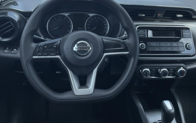 imagem-https://www.socarrao.com.br/sc-vehicle-images-prod/4089035/1790256085643-o63kqSgibNRrwBgcjZ4yIR5OzlpHid8H.jpg