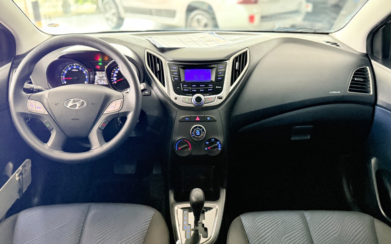 imagem-https://www.socarrao.com.br/sc-vehicle-images-prod/4089152/1790256288534-N2NhYWQ4ODQtYTFlMC00MjAwLWE2NWMtY2Y2ODhkNzg1YjUxLmpwZWc.jpeg