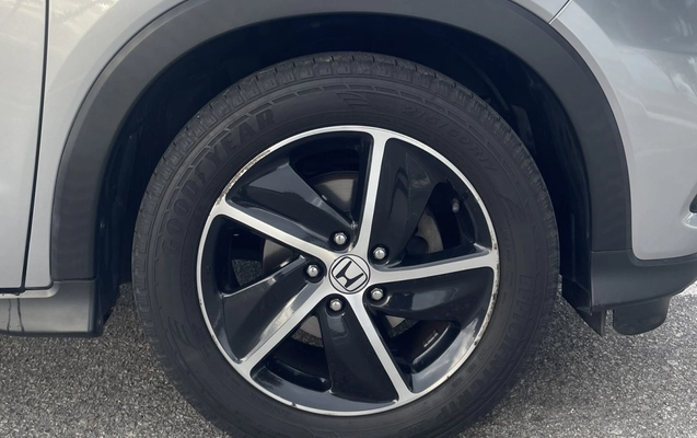 imagem-https://www.socarrao.com.br/sc-vehicle-images-prod/4089158/1790256368501-td0NIcy9Xj0jd8XXsR5Sbuoe3Kn2rEf7.jpg