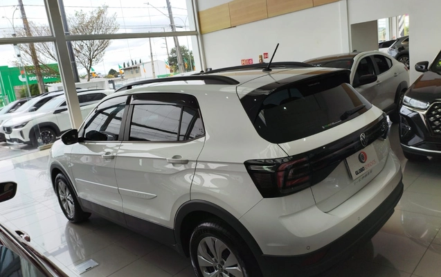 imagem-https://www.socarrao.com.br/sc-vehicle-images-prod/4089217/1790256528923-ZXggMDMuanBlZw.jpeg