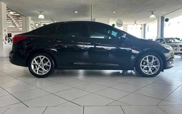 imagem-https://www.socarrao.com.br/sc-vehicle-images-prod/4089355/1790262918163-8493506_3_B_41c75045e5.jpeg