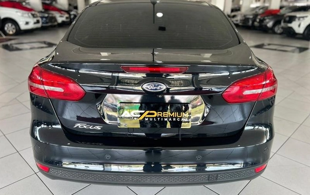 imagem-https://www.socarrao.com.br/sc-vehicle-images-prod/4089355/1790262918168-8493506_5_B_c177f068e5.jpeg