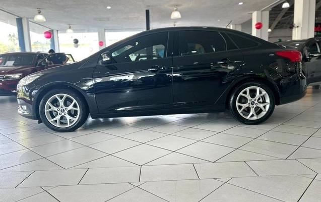 imagem-https://www.socarrao.com.br/sc-vehicle-images-prod/4089355/1790262918173-8493506_7_B_b7a3d7c6c3.jpeg