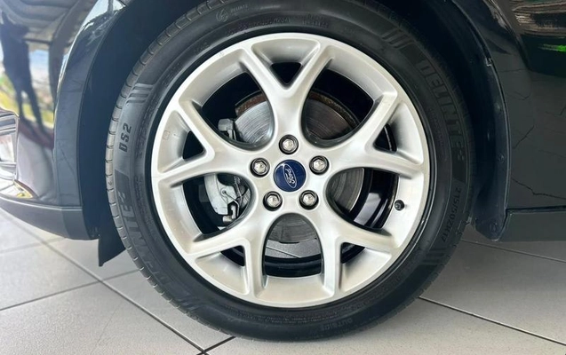 imagem-https://www.socarrao.com.br/sc-vehicle-images-prod/4089355/1790262918176-8493506_8_B_d8549a379c.jpeg