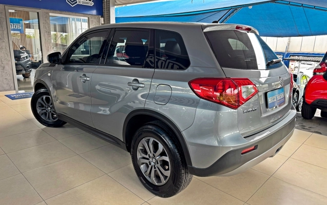 imagem-https://www.socarrao.com.br/sc-vehicle-images-prod/40894/1783519595264-I8faxFgLr58jQCOvjjtEW51P19HQM2pH.jpg