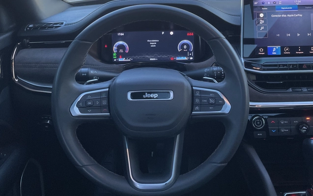 imagem-https://www.socarrao.com.br/sc-vehicle-images-prod/4089519/1790257233567-YBIwcbyiLRScoF7KQDCWixbeAwSkATwI.jpg