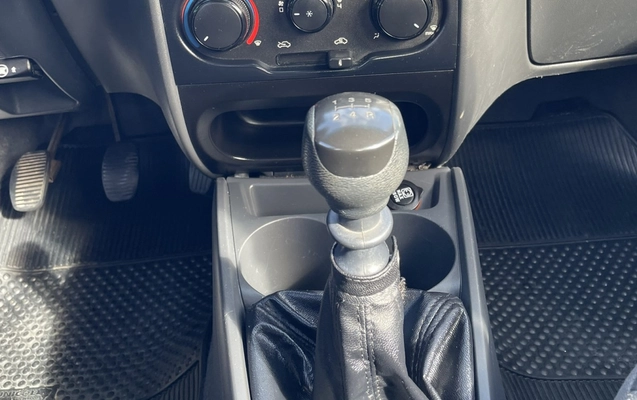 imagem-https://www.socarrao.com.br/sc-vehicle-images-prod/4089566/1790257285195-1hw85PIUxHq0ZIR7eB2uySHO5xKVdvnb.jpg