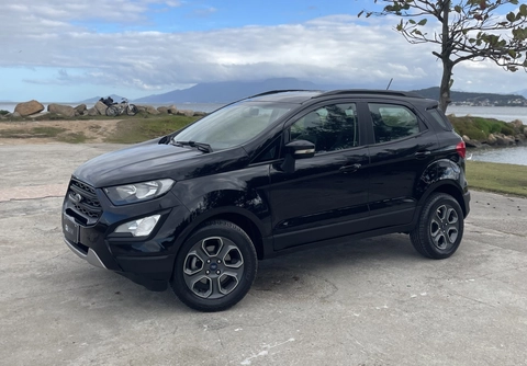 Ford EcoSport 2021 Preto — foto 1 de 3