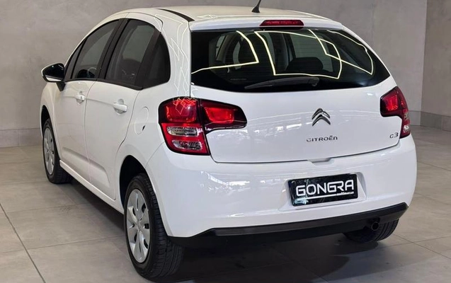 imagem-https://www.socarrao.com.br/sc-vehicle-images-prod/4089685/1792097196731-8508664_12_B_1476644dac.jpeg