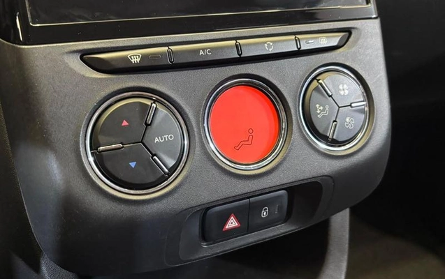 imagem-https://www.socarrao.com.br/sc-vehicle-images-prod/4089685/1792097196739-8508664_4_B_88fb31dd36.jpeg