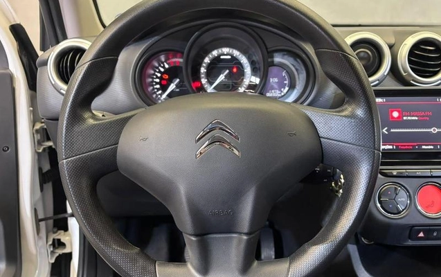 imagem-https://www.socarrao.com.br/sc-vehicle-images-prod/4089685/1792097196742-8508664_15_B_163f446c56.jpeg