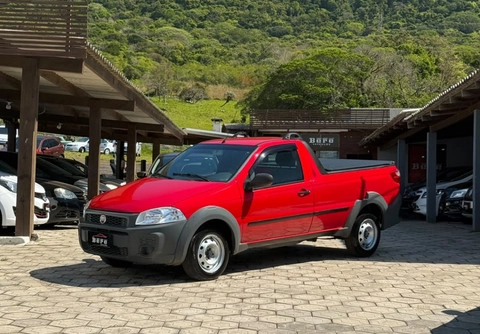 Fiat Strada 2016 Vermelho — foto 1 de 3