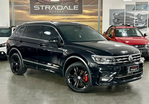 Volkswagen Tiguan 2020 Preto — foto 1 de 3
