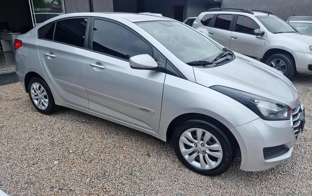 imagem-https://www.socarrao.com.br/sc-vehicle-images-prod/4089899/1790258020648-8508391_2_B_45518c1d69.jpeg