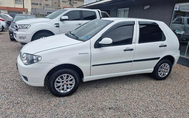 imagem-https://www.socarrao.com.br/sc-vehicle-images-prod/4089900/1790258021495-8508408_1_B_4e9291fe90.jpeg
