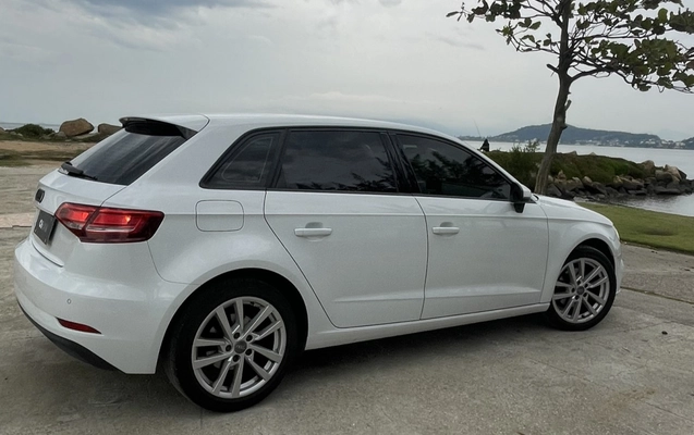 imagem-https://www.socarrao.com.br/sc-vehicle-images-prod/4089902/1790258047465-NyMHOe5ieBOMn9ig4HDi33X9htWr7cgu.jpg