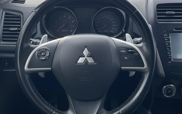 imagem-https://www.socarrao.com.br/sc-vehicle-images-prod/4089907/1790258102791-iKgyqC9499agM83CQV1zYMIJMOBZU2QZ.jpg