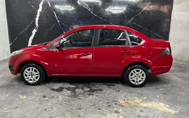 imagem-https://www.socarrao.com.br/sc-vehicle-images-prod/4090144/1790258523498-5_110132.jpg