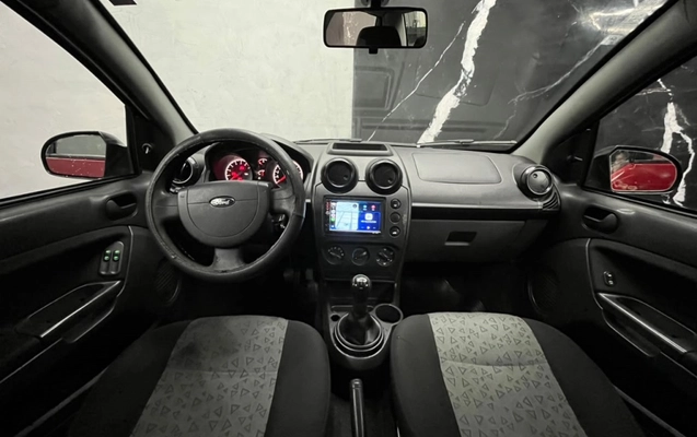 imagem-https://www.socarrao.com.br/sc-vehicle-images-prod/4090144/1790258523502-7_110132.jpg