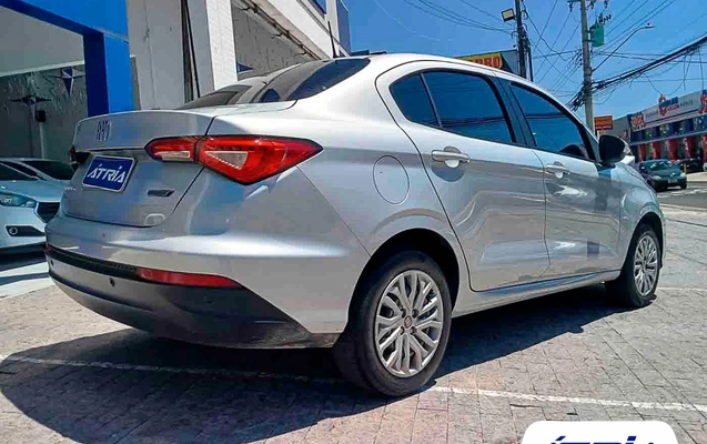 imagem-https://www.socarrao.com.br/sc-vehicle-images-prod/4090159/1790621979586-d161086e-ade5-4de4-8252-95ca64eecf25.jpg