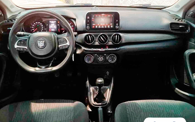 imagem-https://www.socarrao.com.br/sc-vehicle-images-prod/4090159/1790621979596-22a27c91-aea6-493c-a7d2-d08d36a72224.jpg