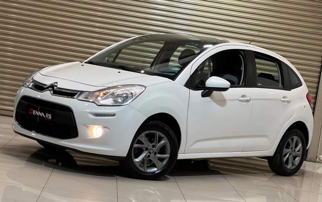 imagem-https://www.socarrao.com.br/sc-vehicle-images-prod/4090193/1790258597989-KVET0pqJsv5lS3dFv4GW9tjBfrmAiP6t.jpg
