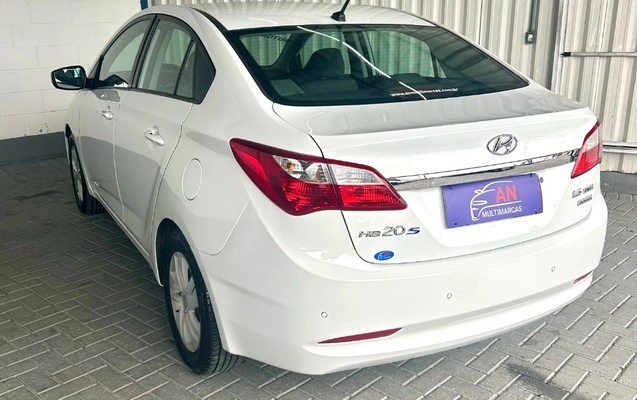 imagem-https://www.socarrao.com.br/sc-vehicle-images-prod/4090243/1790258717183-gb-9e1ed00.jpeg