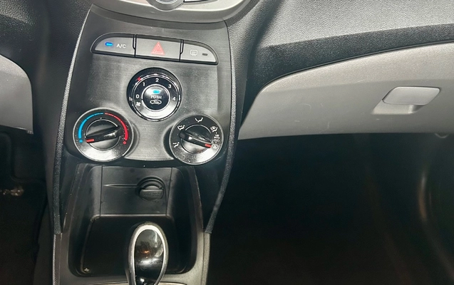 imagem-https://www.socarrao.com.br/sc-vehicle-images-prod/4090243/1790258717193-gb-a2d558a.jpeg